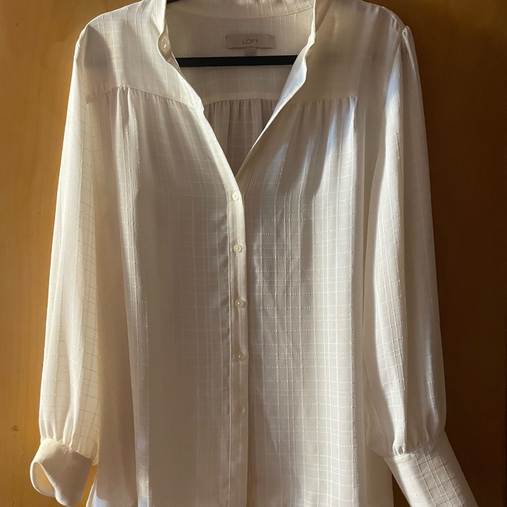 LOFT Women's Ivory Button-Down Shirt